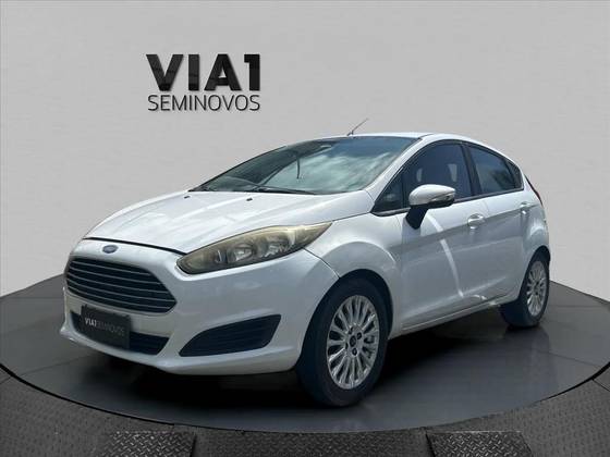 FORD FIESTA 1.6 SE HATCH 16V FLEX 4P MANUAL